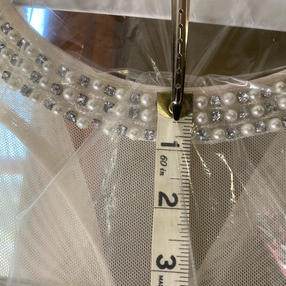 Formal dress. - Picture 8 of 9